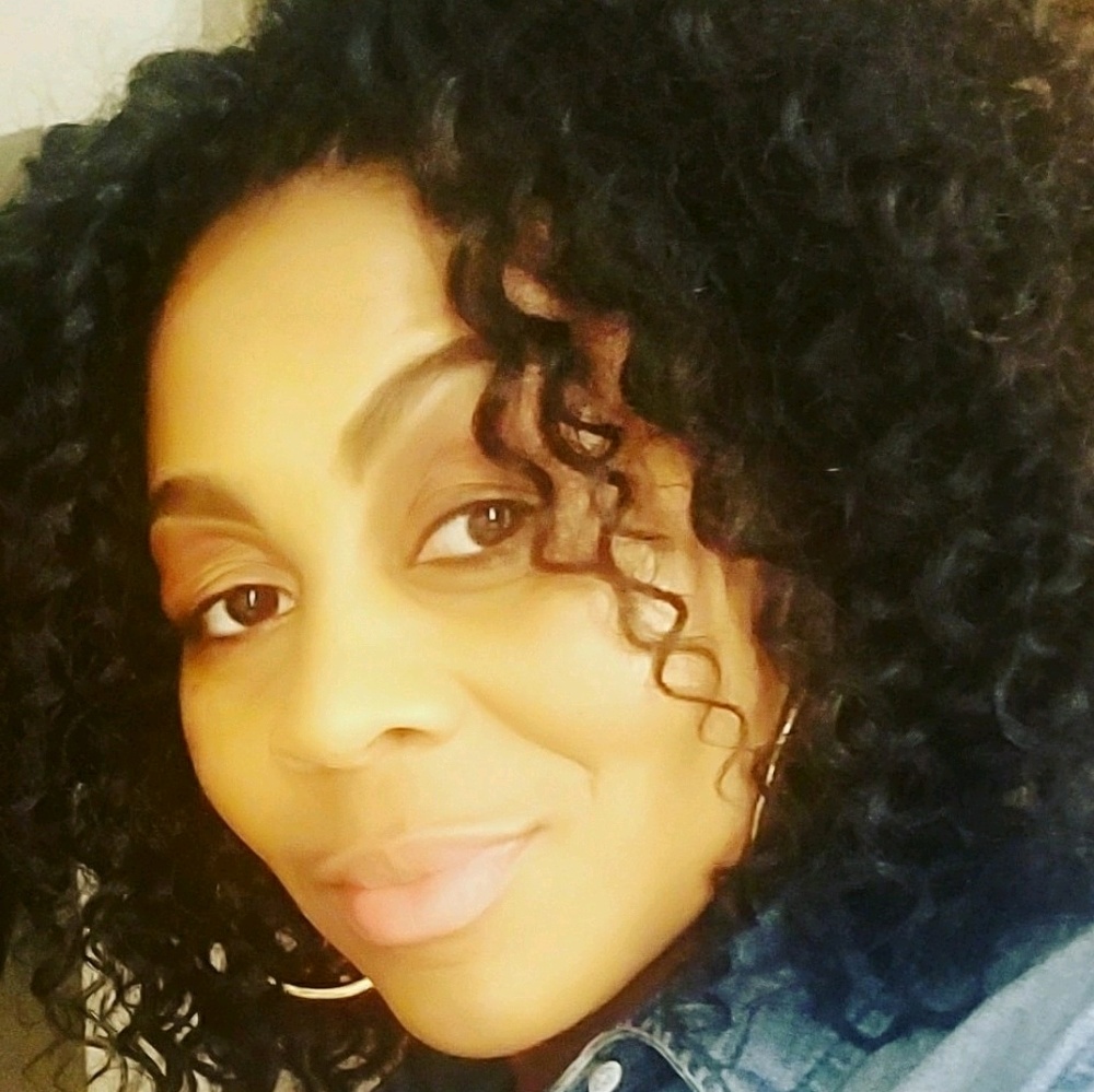 Meet your Posher, Keisha